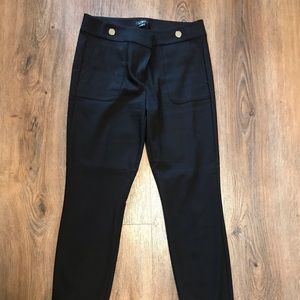 LOFT Size 8 Marisa cropped black pants